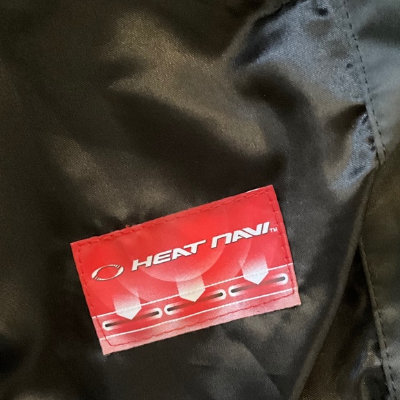 **Descente Ski Jacket with Real Fur Hood** - Picture 7 of 8